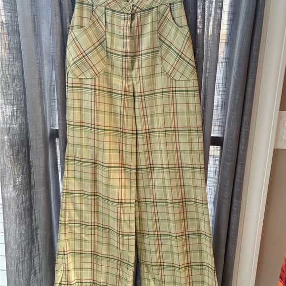 Bobbie Brooks Pants - Bobbie Brooks Green Plaid Wide-Leg Pants size S retro vintage ladies slacks